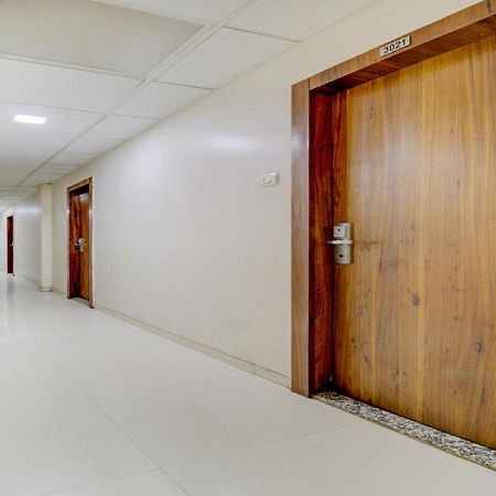 Hotel O Address Inn Mumbai Exterior foto