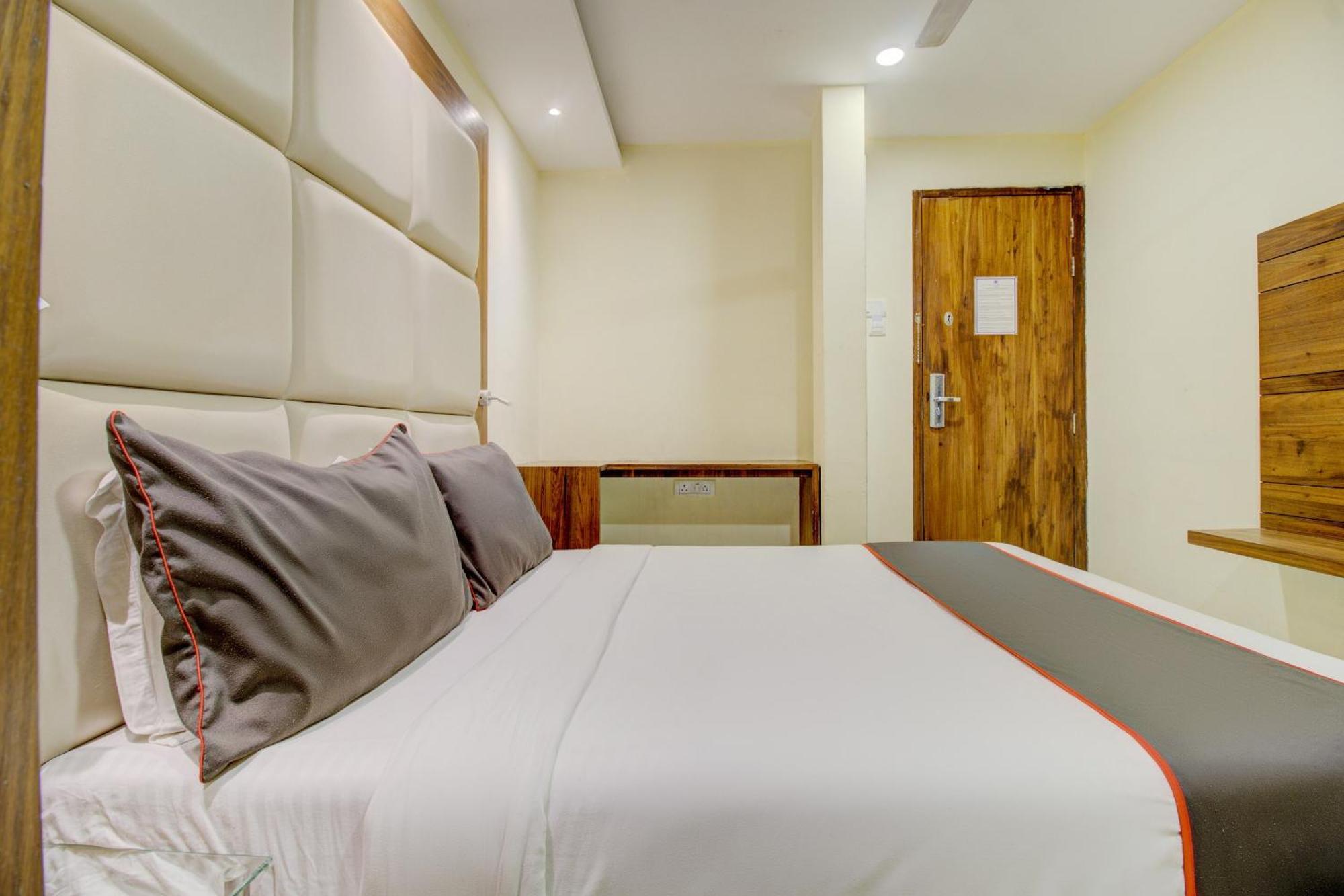 Hotel O Address Inn Mumbai Exterior foto